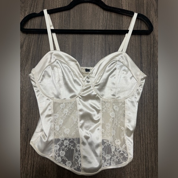 H&M top - Picture 1 of 3